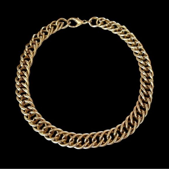Gold Tone Chunky Curb Chain Necklace - Picture 1 of 4